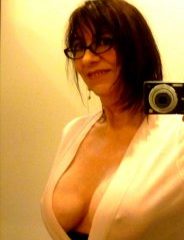 Sweet-Secret-MILF